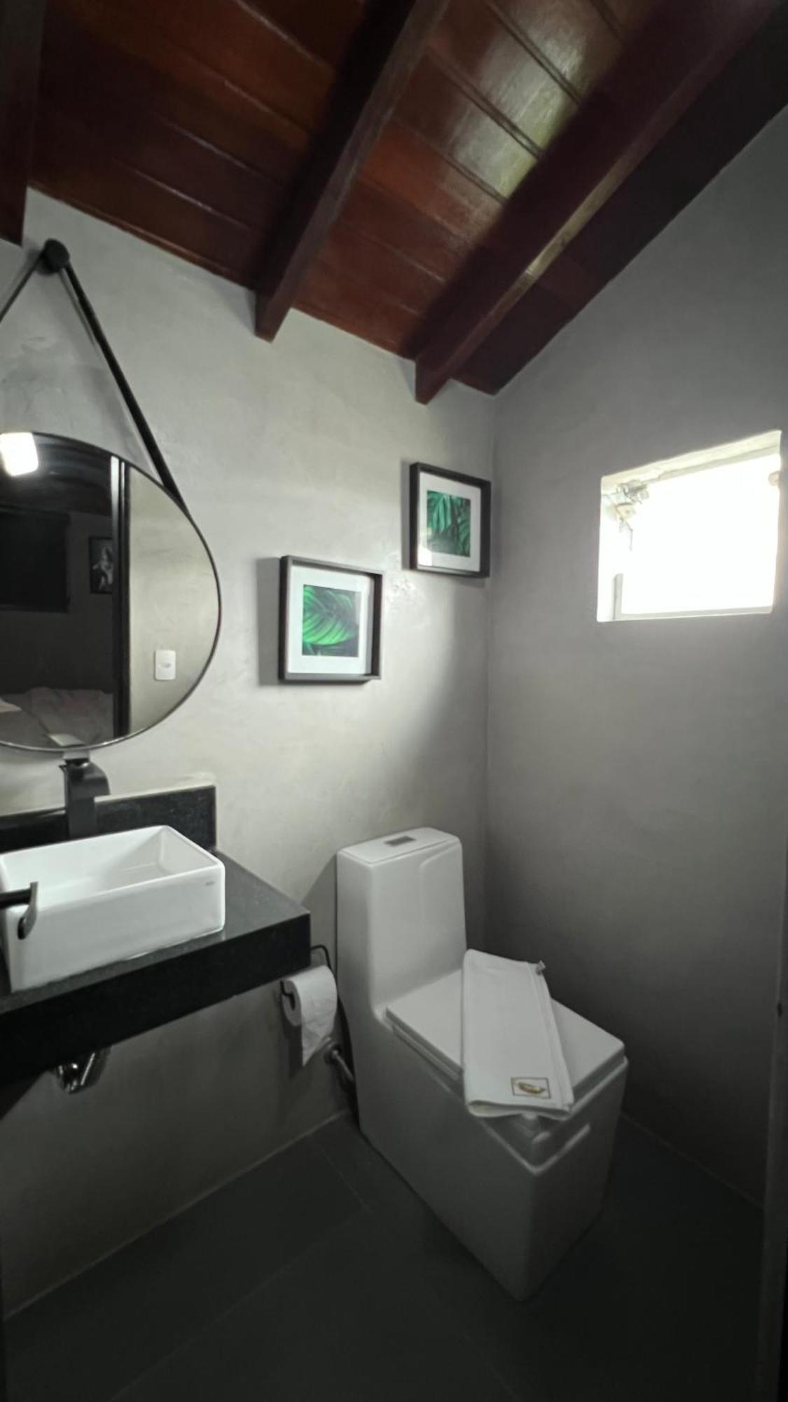 Deluxe Quadruple Room,1487728156:JPEG